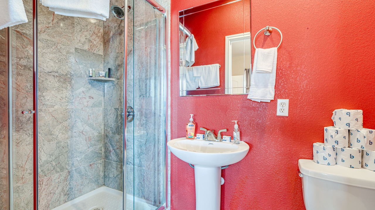 Photo of Bathroom in Highland Lake Estates