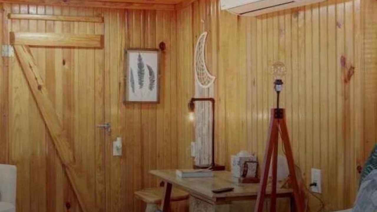 Photo of Bedroom in Mount Ida