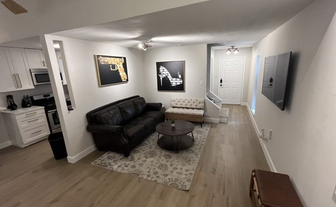 Photo of Livingroom in Parker Lane