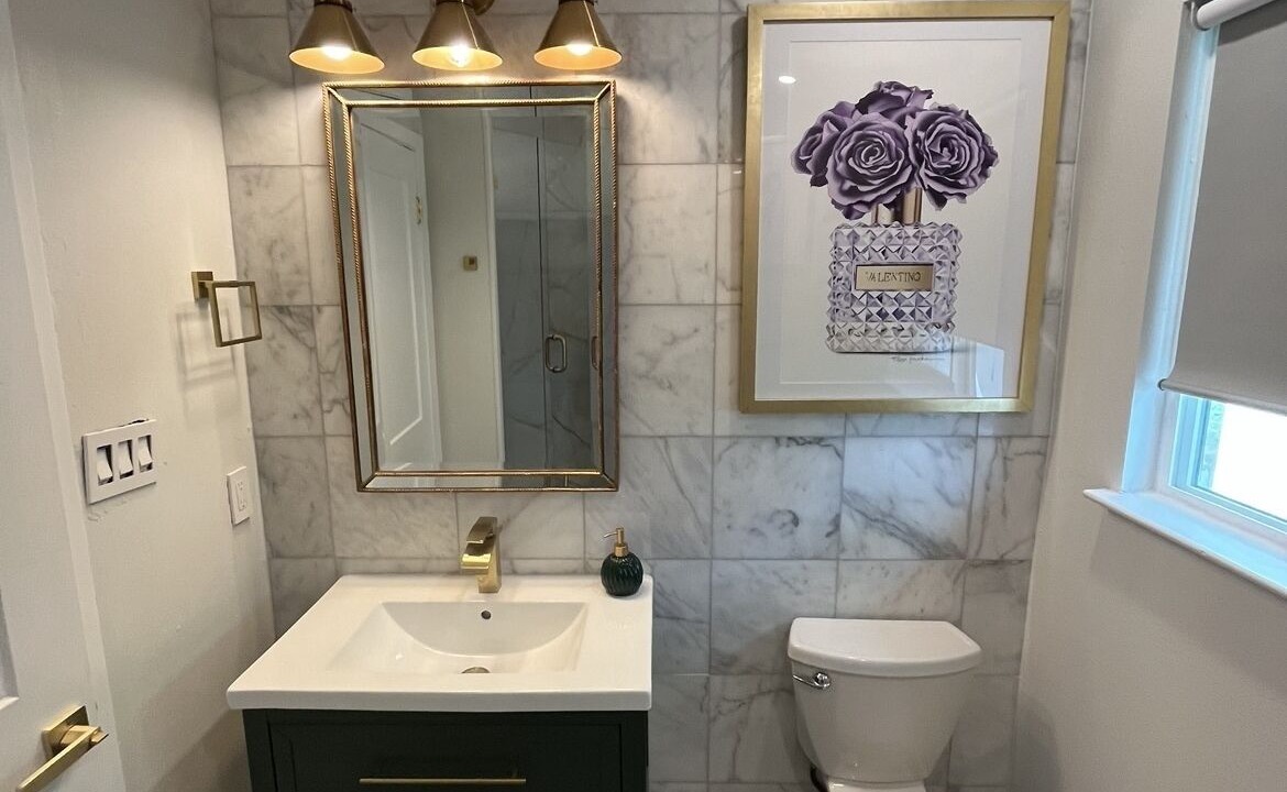 Photo of Bathroom in Parker Lane