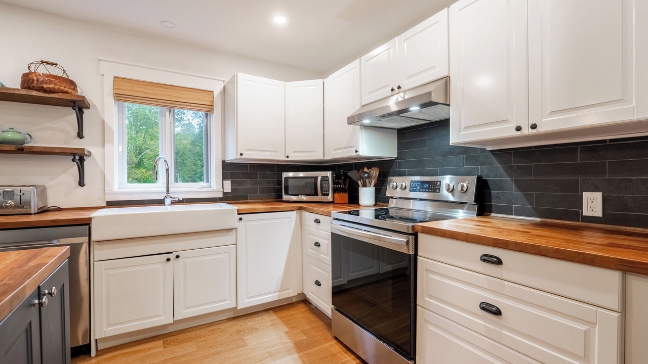 Photo of Kitchen in Saint-Emile-de-Suffolk