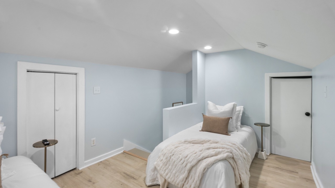Photo of Bedroom in Forest Hills