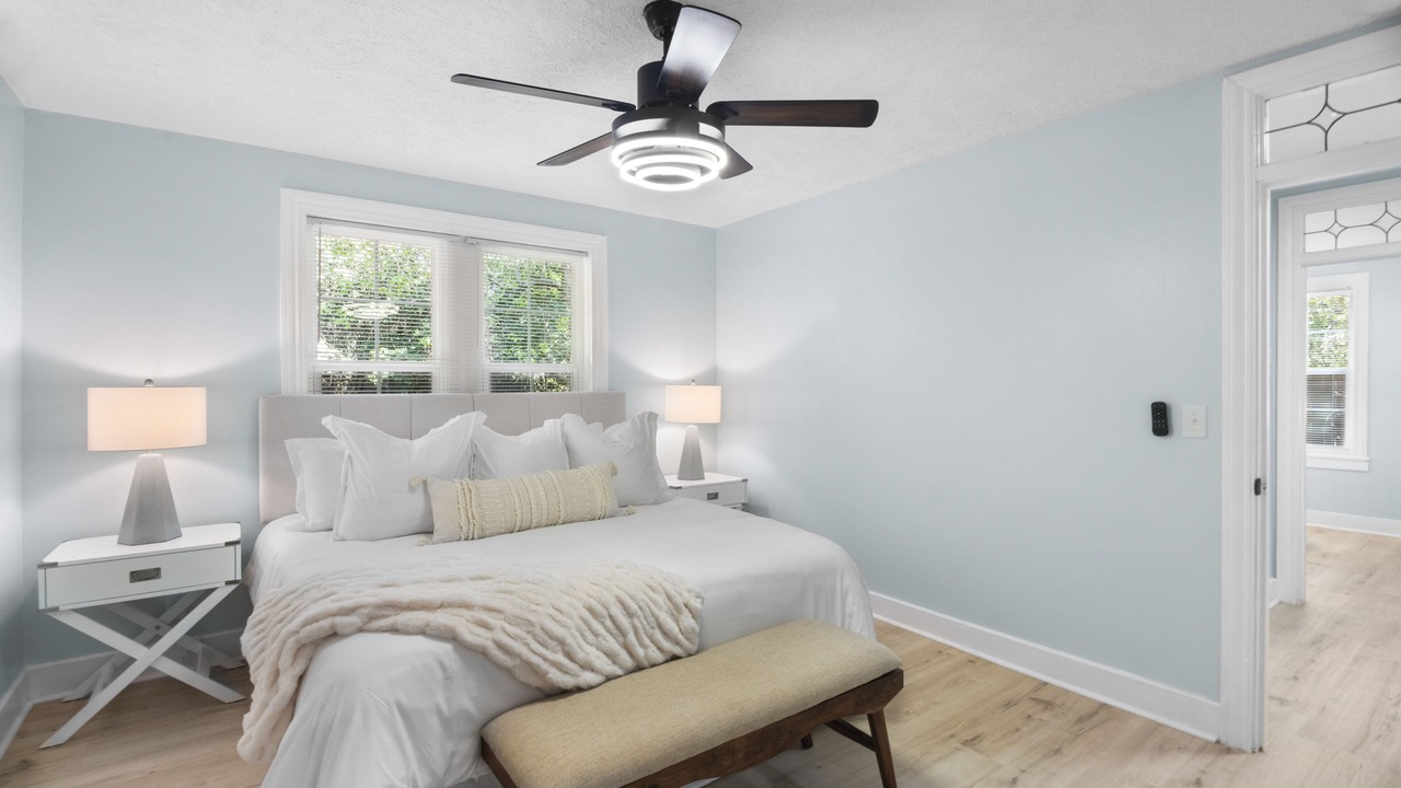 Photo of Bedroom in Forest Hills