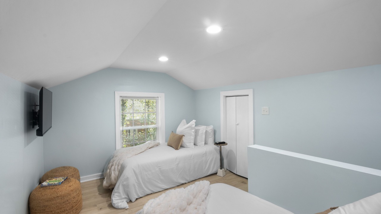 Photo of Bedroom in Forest Hills