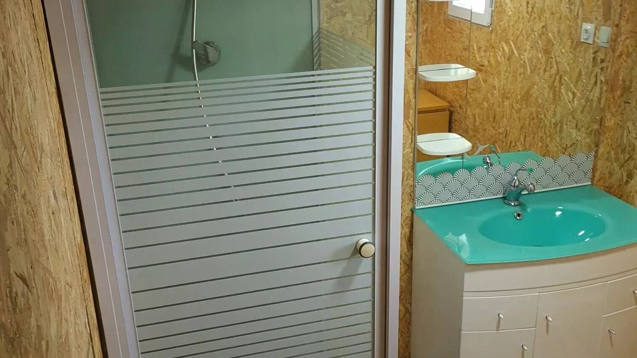 Photo of Bathroom in Les Grandes-Ventes