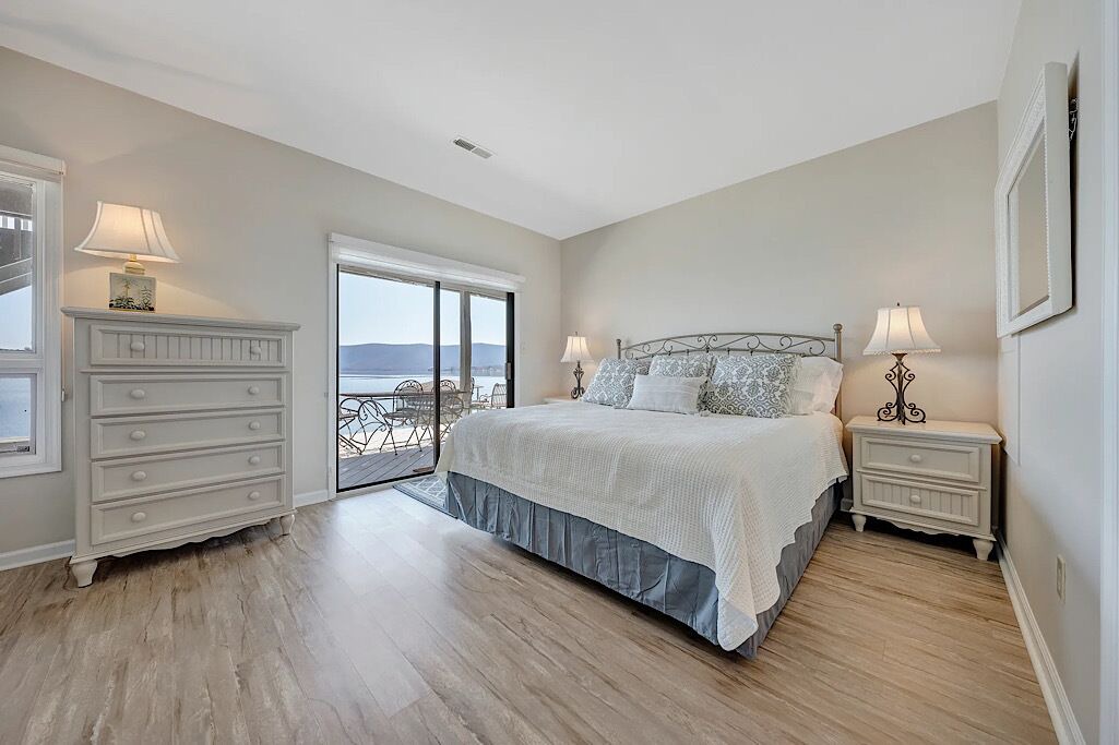 Photo of Bedroom in North Shore