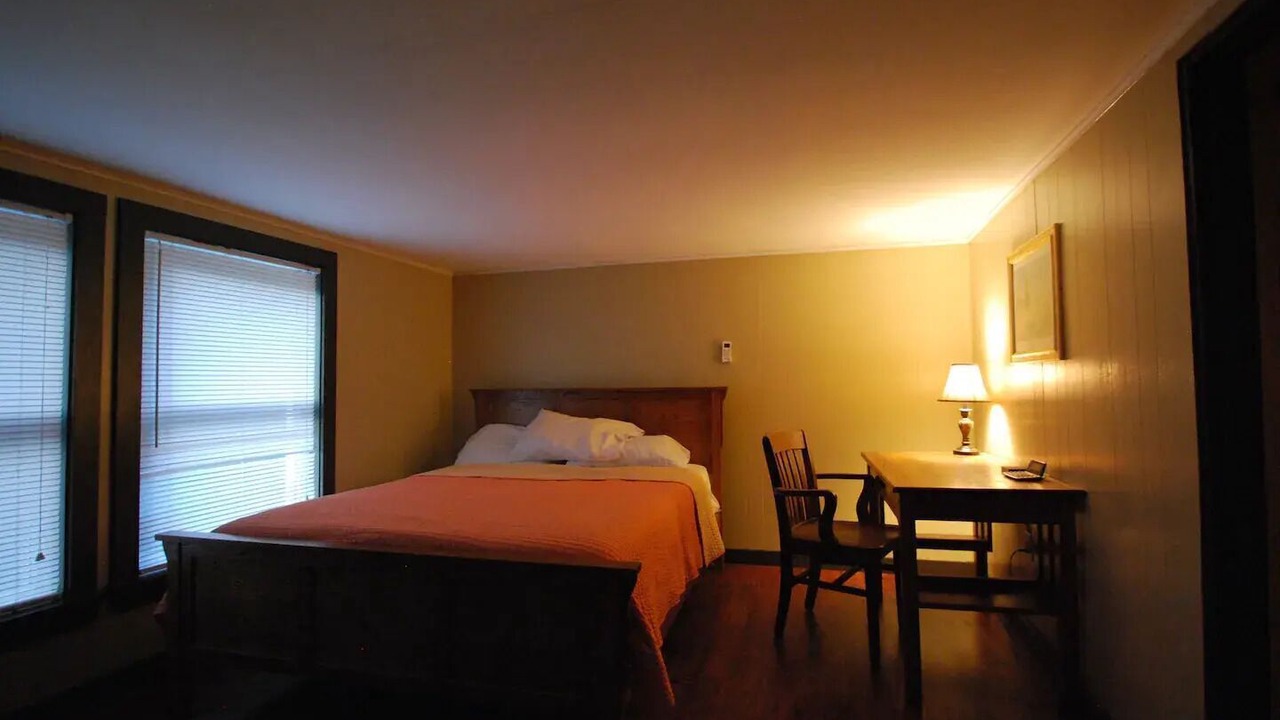 Photo of Bedroom in Jackson