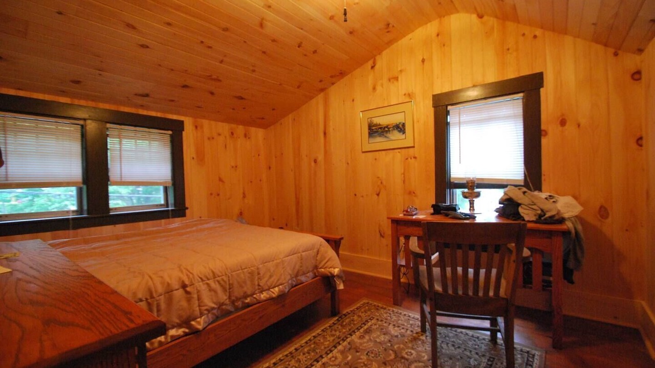 Photo of Bedroom in Jackson