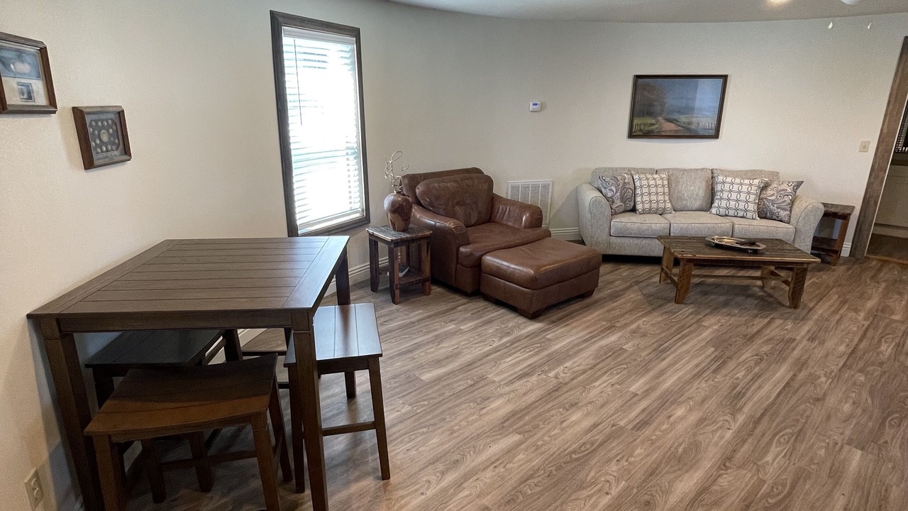 Photo of Livingroom in Gregory
