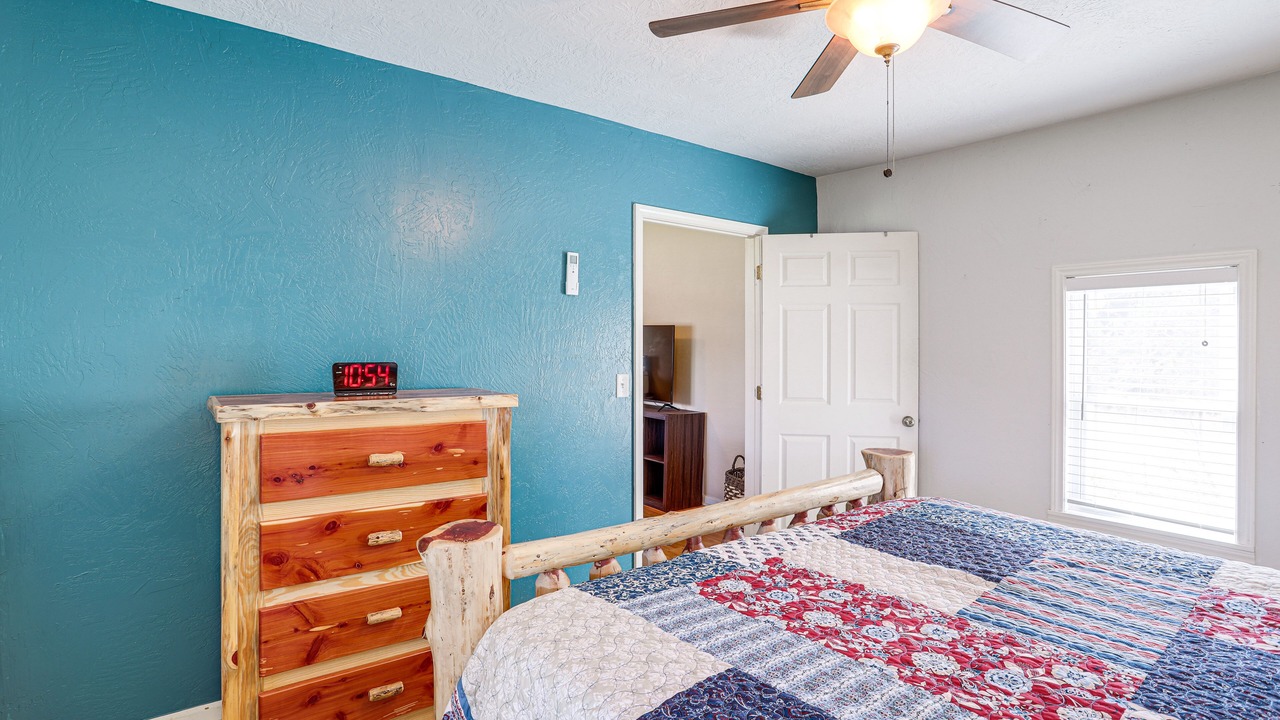 Photo of Bedroom in Guion