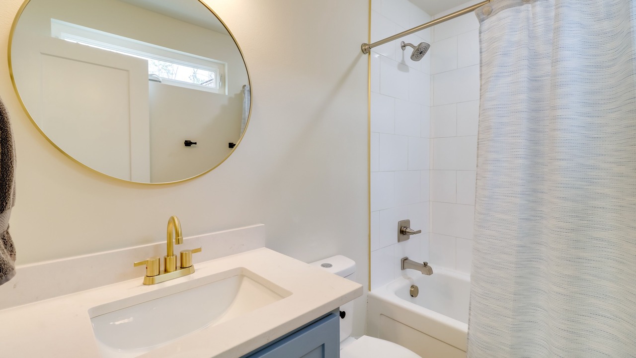 Photo of Bathroom in Tumbling Shoals
