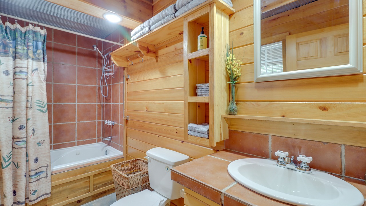 Photo of Bathroom in Heber Springs