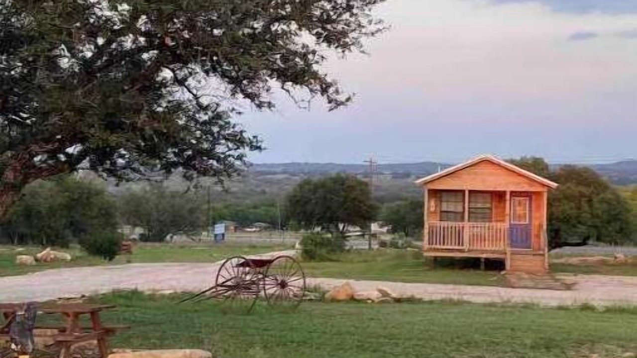 Photo of Outdoor in Johnson City