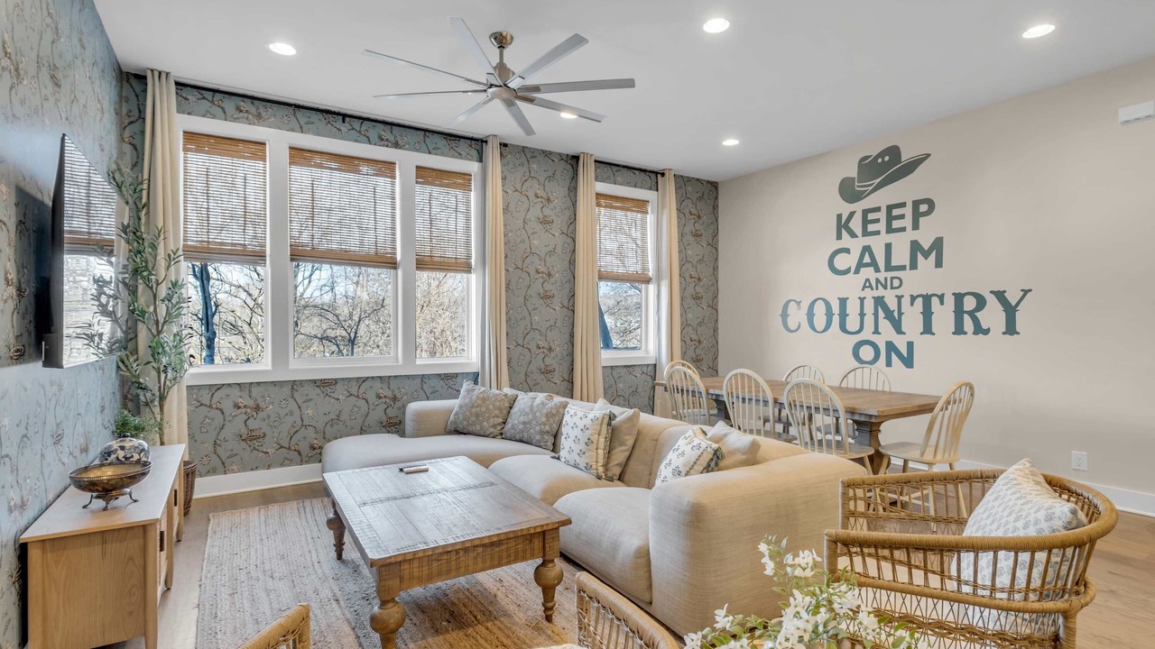 Photo of Livingroom in South Nashville