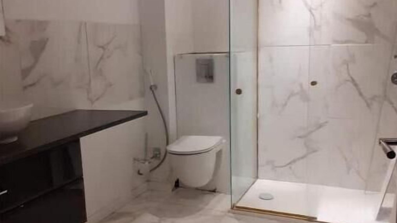 Photo of Bathroom in Maladiere