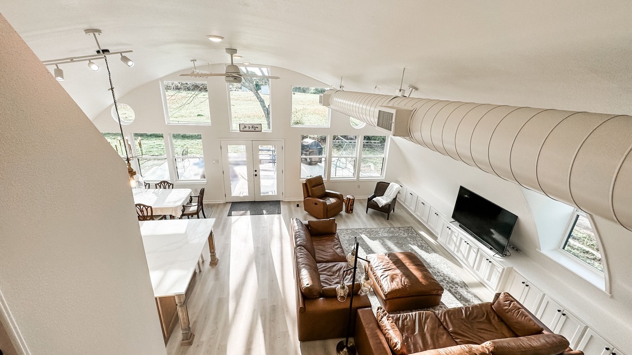 Photo of Livingroom in Grand Saline