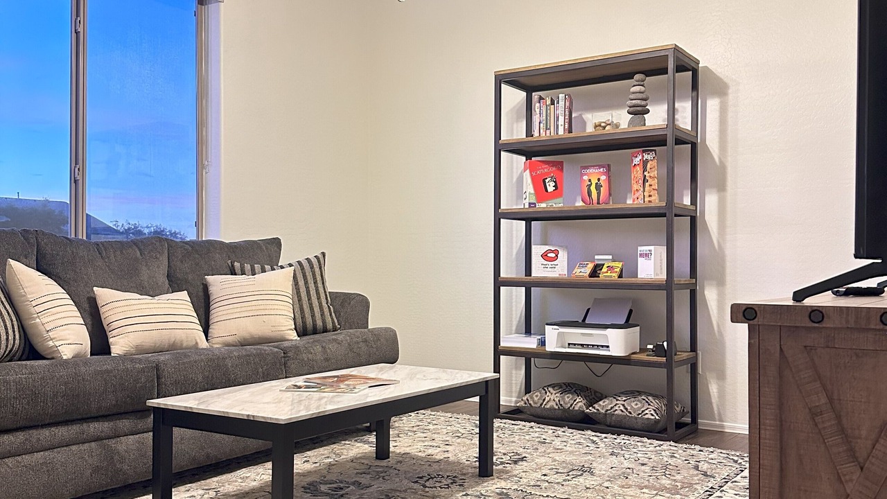 Photo of Livingroom in Carefree Crossing