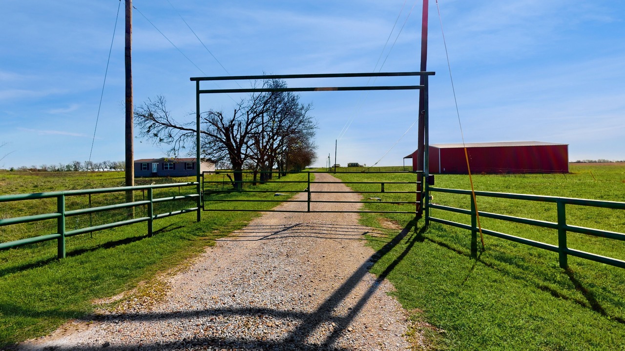 Photo of Outdoor in Celeste