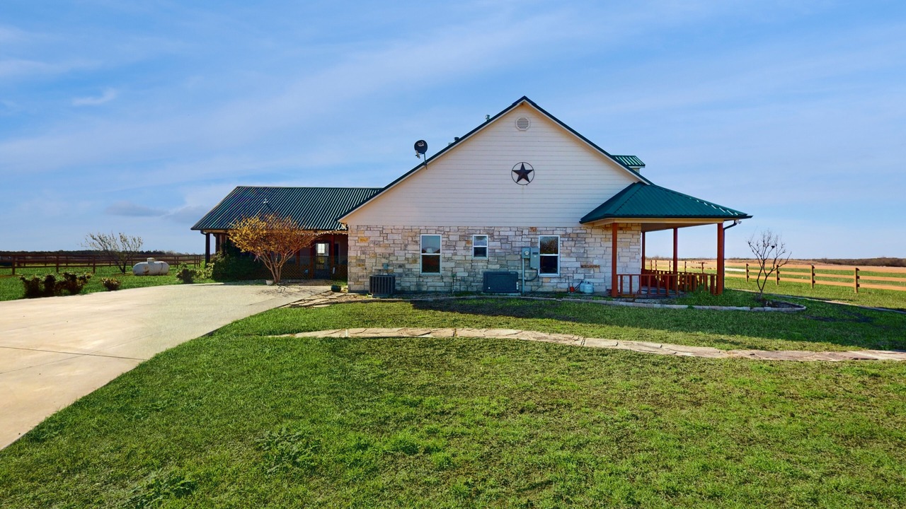 Photo of Outdoor in Celeste