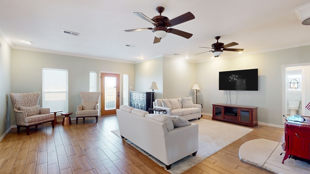 Photo of Livingroom in Celeste