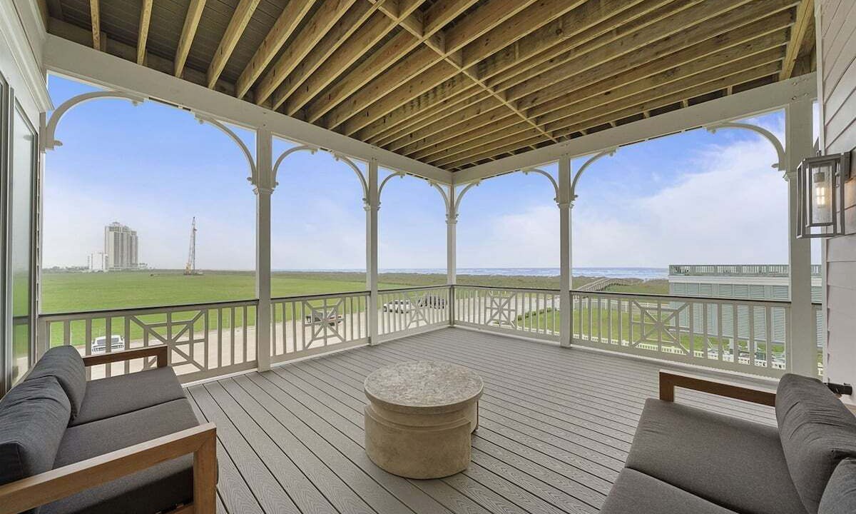Photo of Patio Balcony in Galveston