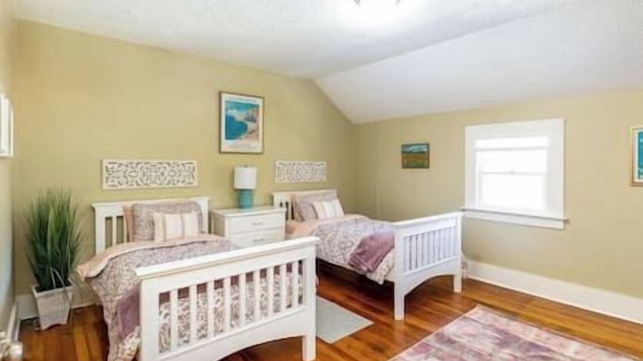 Photo of Bedroom in Newberg