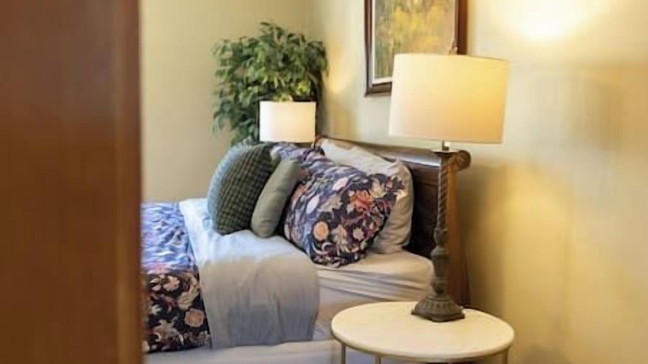 Photo of Bedroom in Newberg