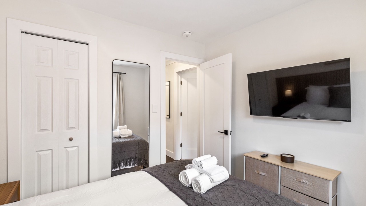 Photo of Bedroom in Oak Park