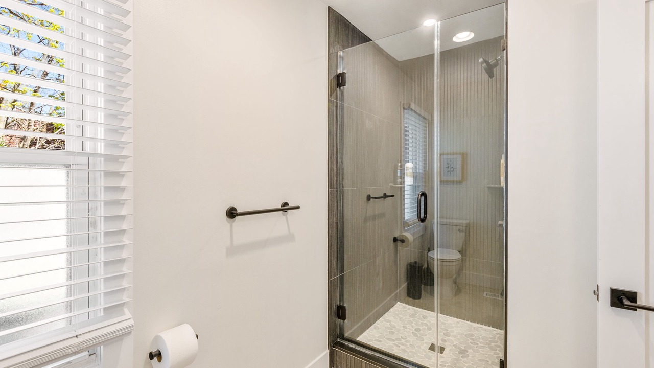 Photo of Bathroom in Oak Park