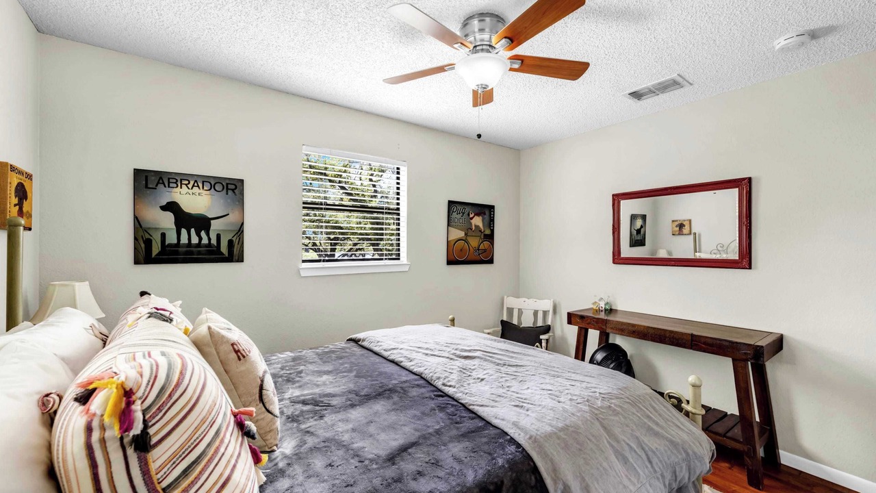 Photo of Bedroom in Kingsland