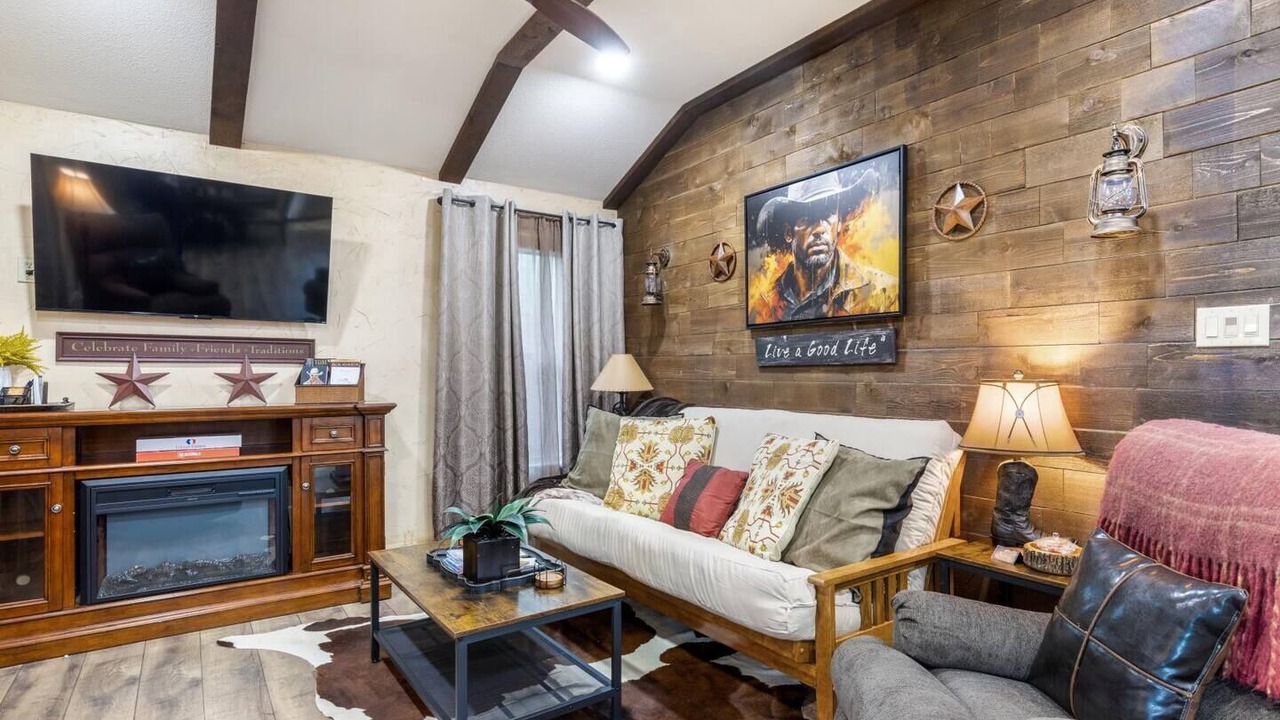 Photo of Livingroom in Fort Worth