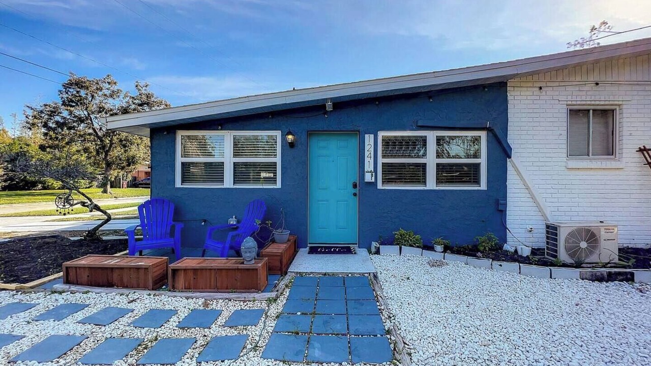 Photo of Outdoor in Dover Shores West