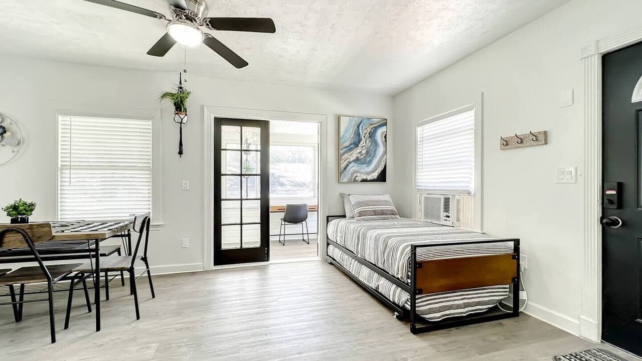 Photo of Bedroom in Wadeview Park