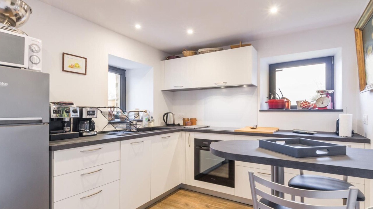 Photo of Kitchen in Portbail