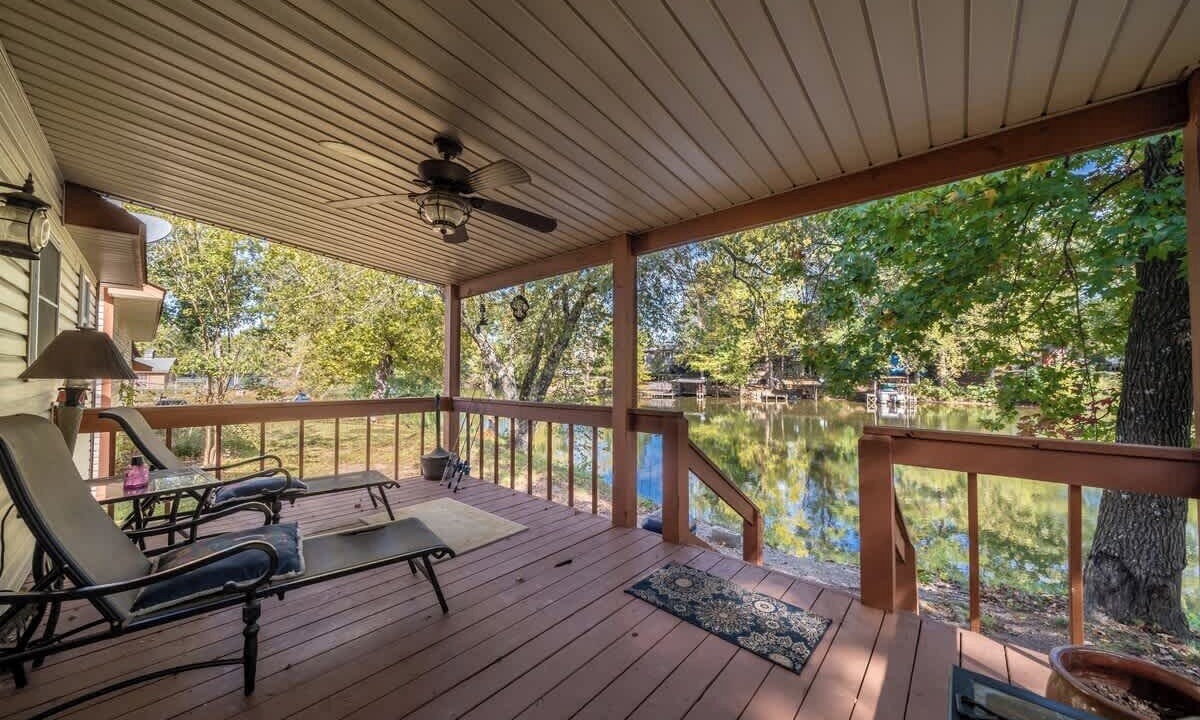 Photo of Patio Balcony in Jones Mills