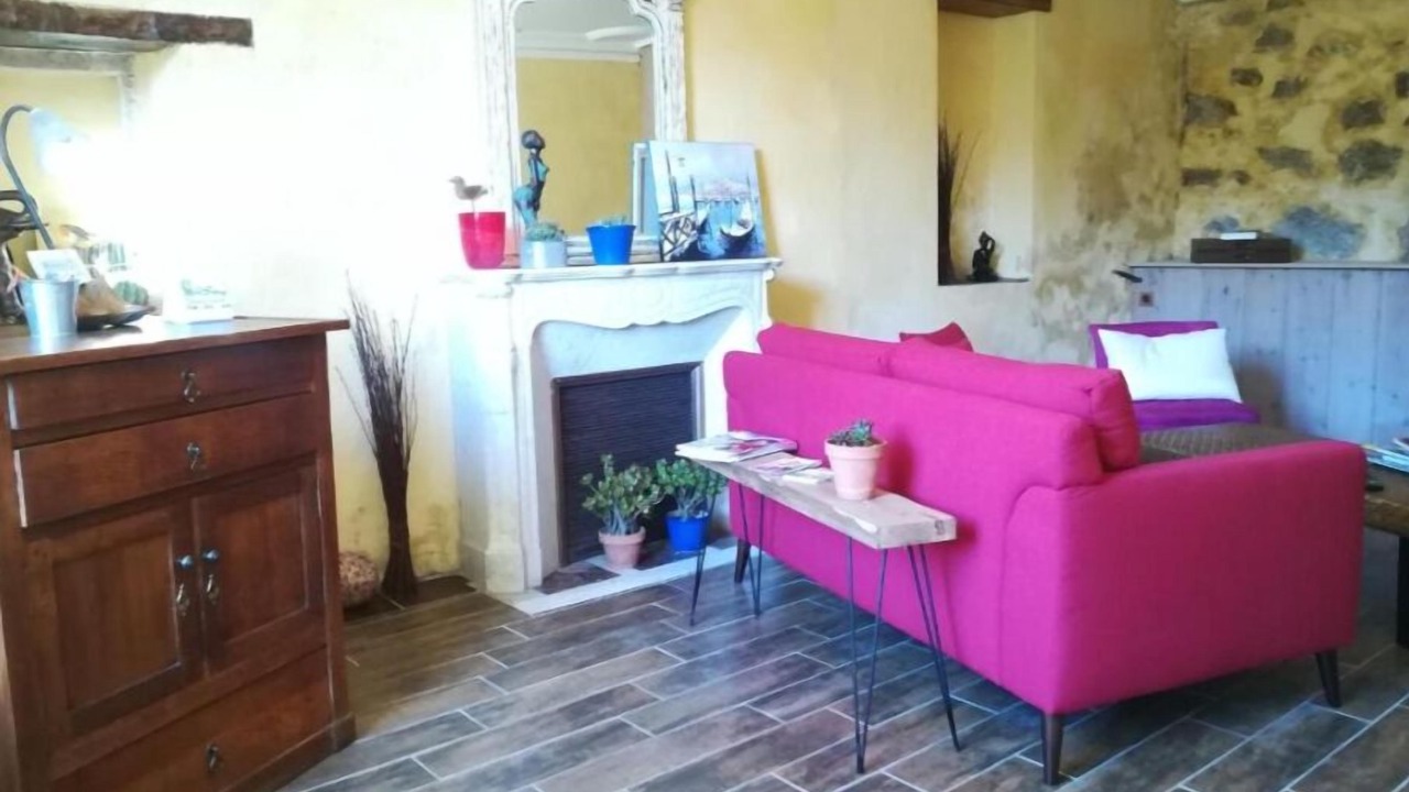 Photo of Livingroom in Mortagne-sur-Sevre