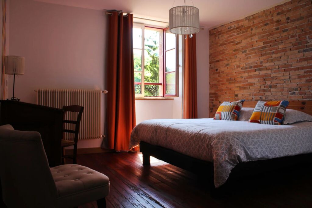 Photo of Bedroom in Mortagne-sur-Sevre