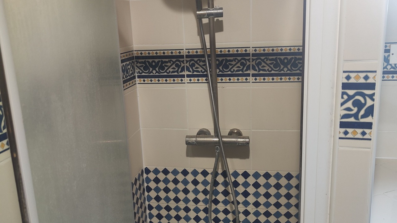 Photo of Bathroom in Le Bois-Hellain