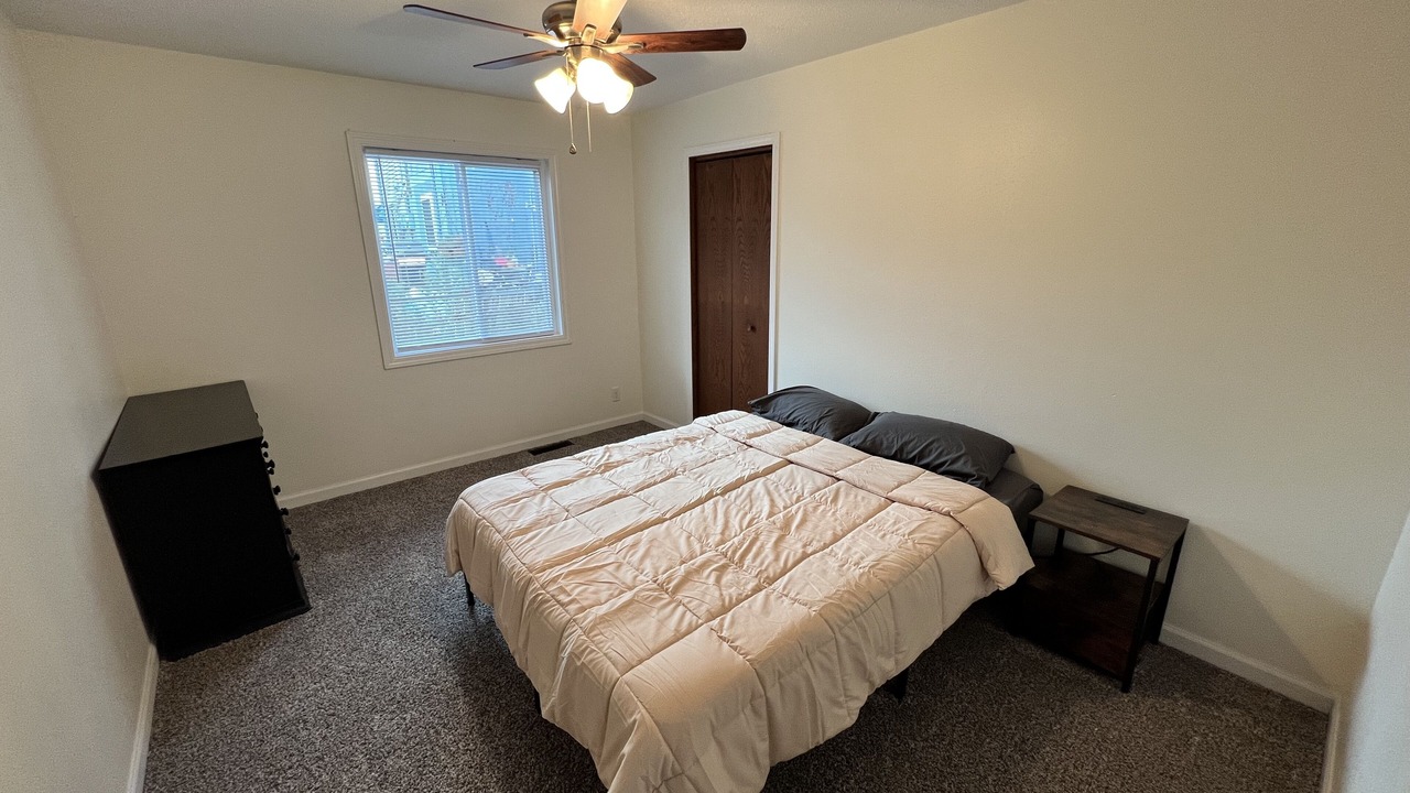 Photo of Bedroom in Coralville