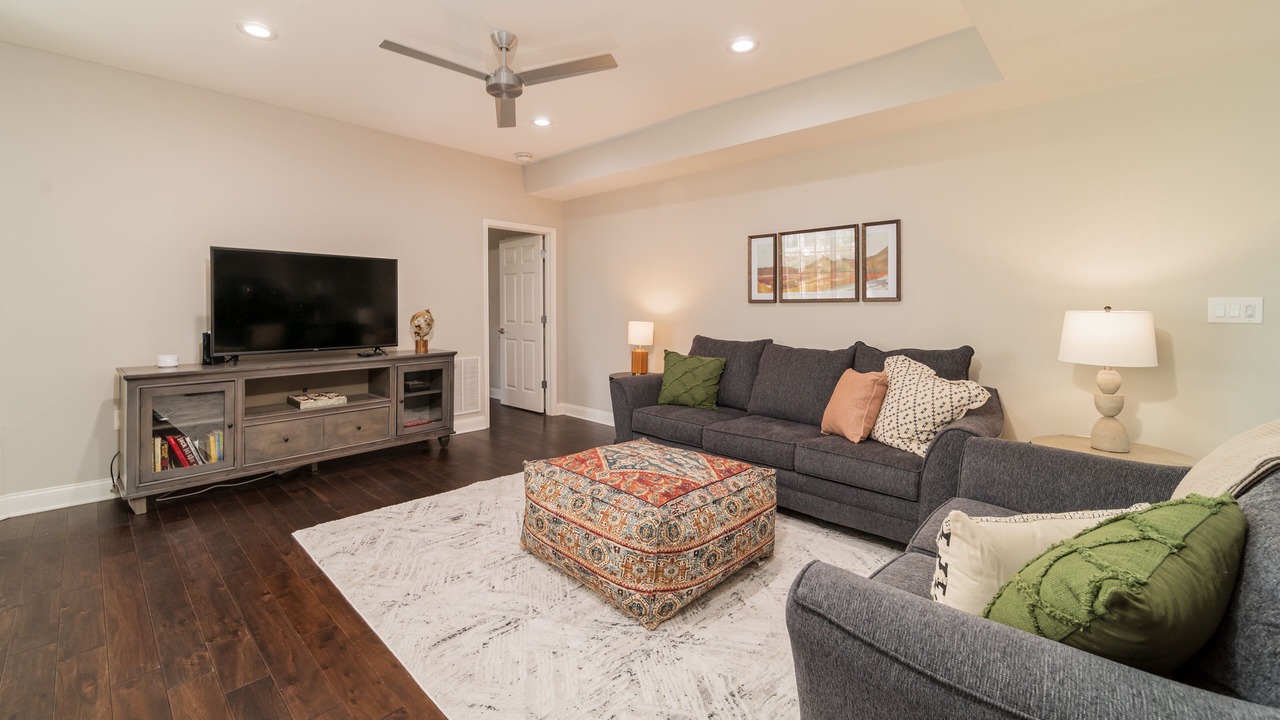 Photo of Livingroom in Greenville Downtown