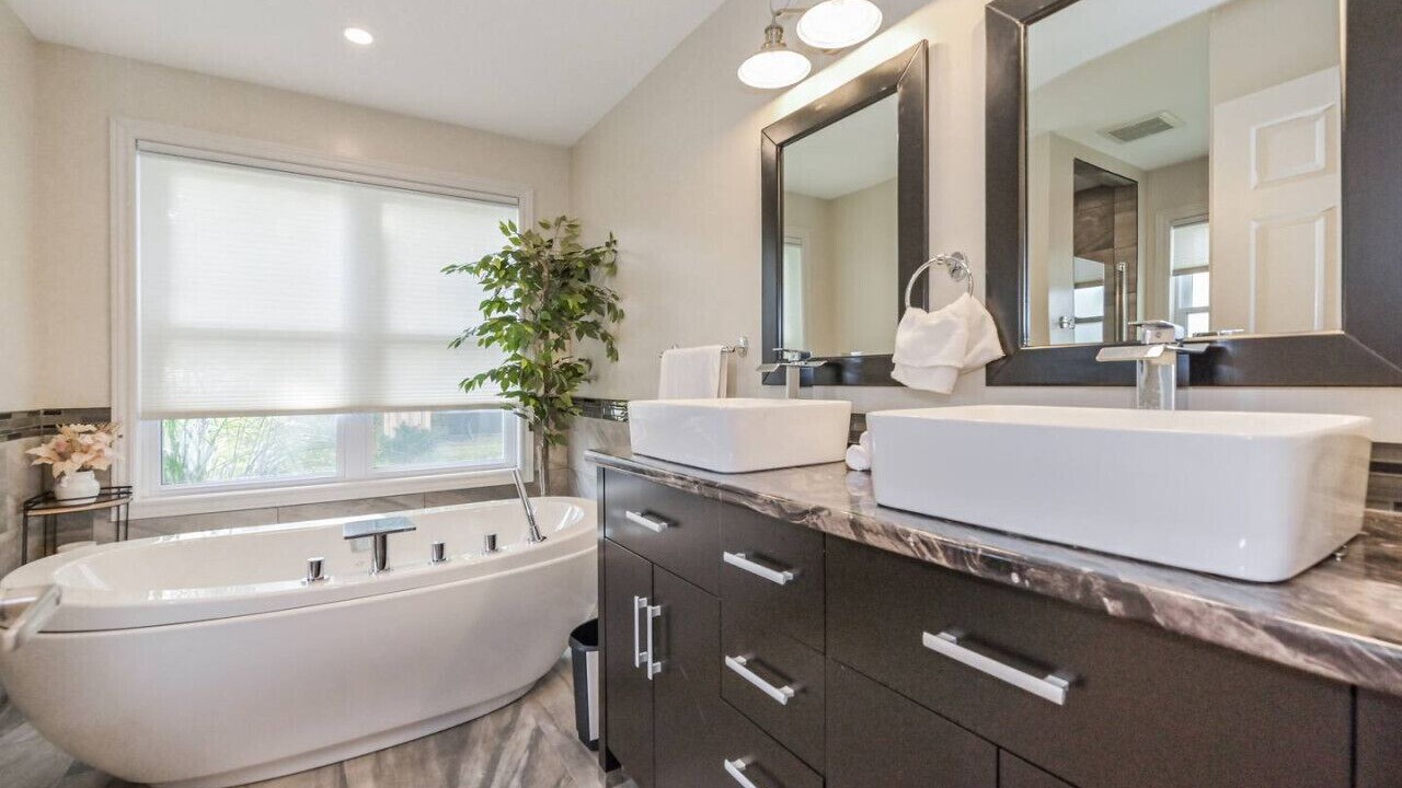 Photo of Bathroom in Elora