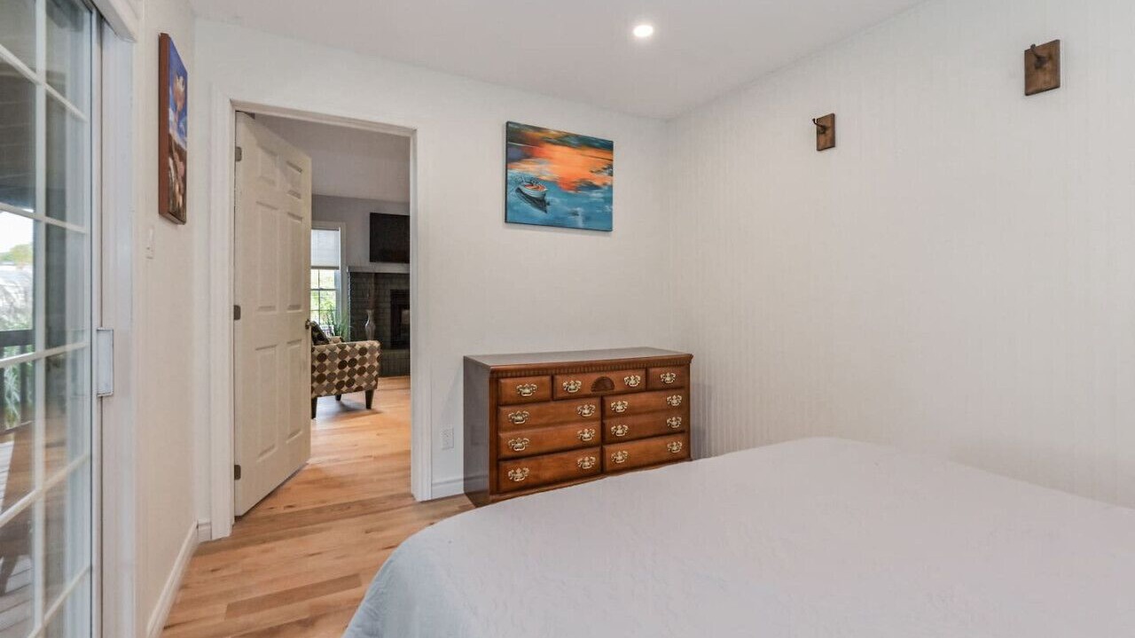Photo of Bedroom in Elora