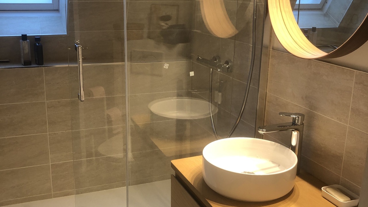 Photo of Bathroom in Hopital Saint-Louis
