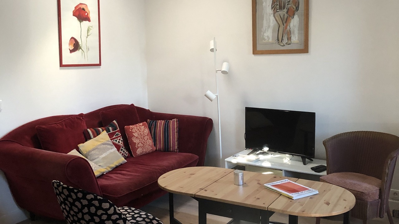 Photo of Livingroom in Hopital Saint-Louis