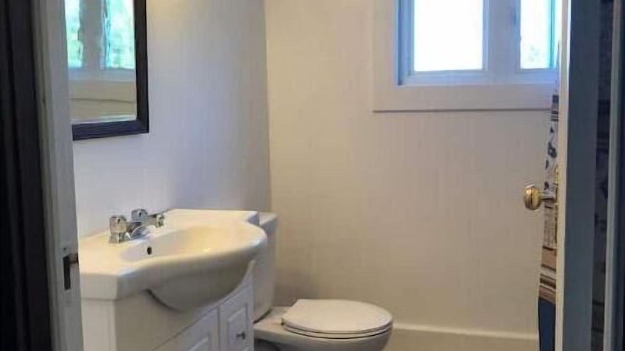 Photo of Bathroom in Fogo