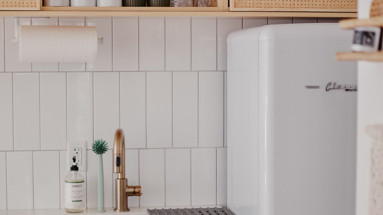 Photo of Kitchen in Stoneham-et-Tewkesbury