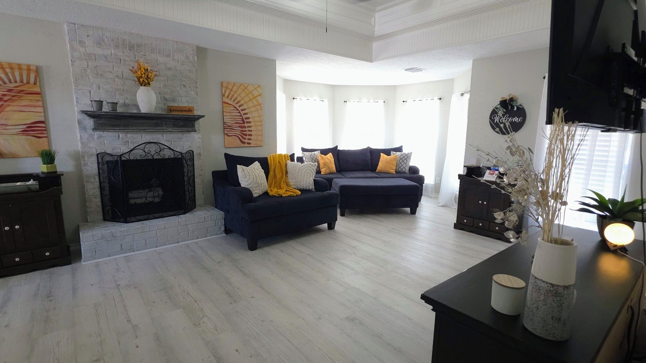Photo of Livingroom in Deer Park