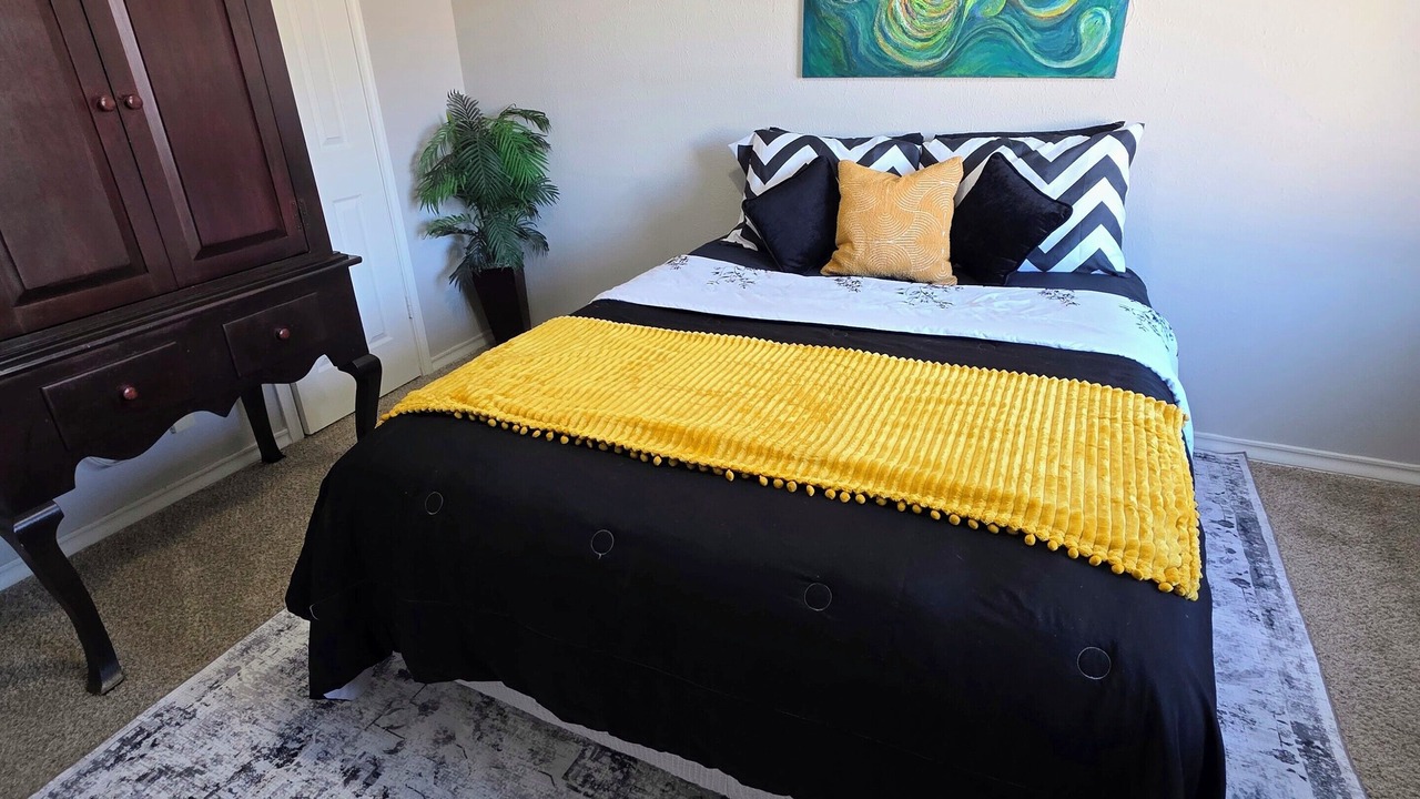 Photo of Bedroom in Deer Park