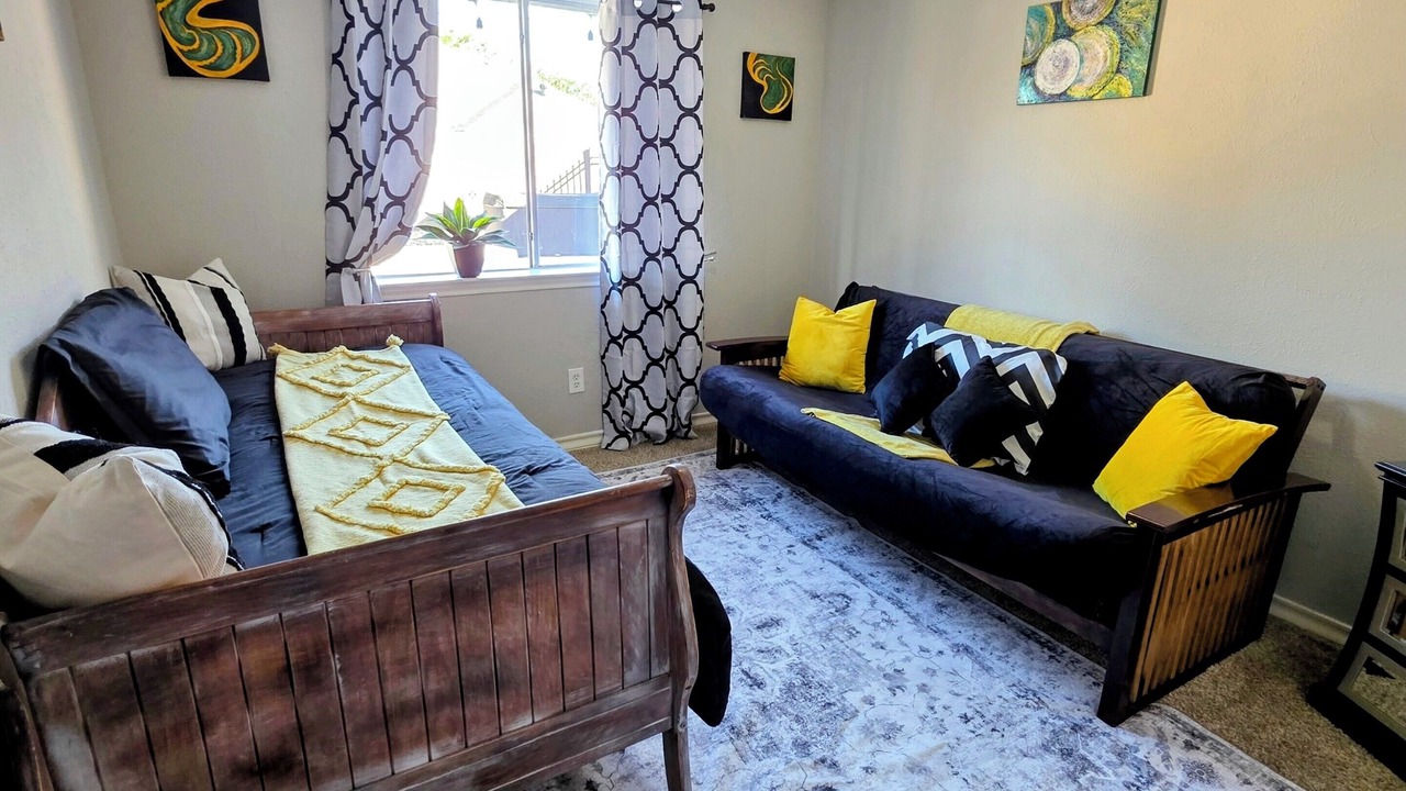 Photo of Livingroom in Deer Park