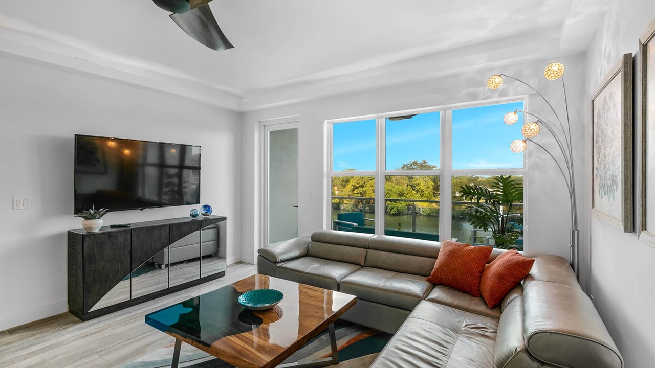 Photo of Livingroom in Merritt Island
